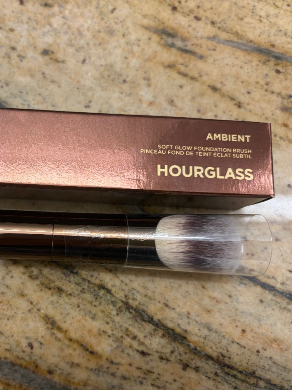 Hourglass Ambient Soft Glow Foundation Brush Full Size New in Box